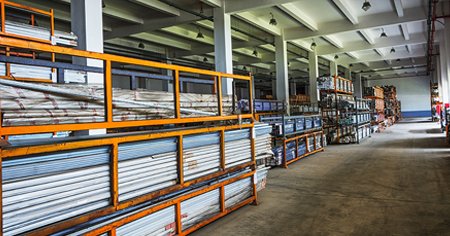 o que faz um auxiliar de almoxarifado